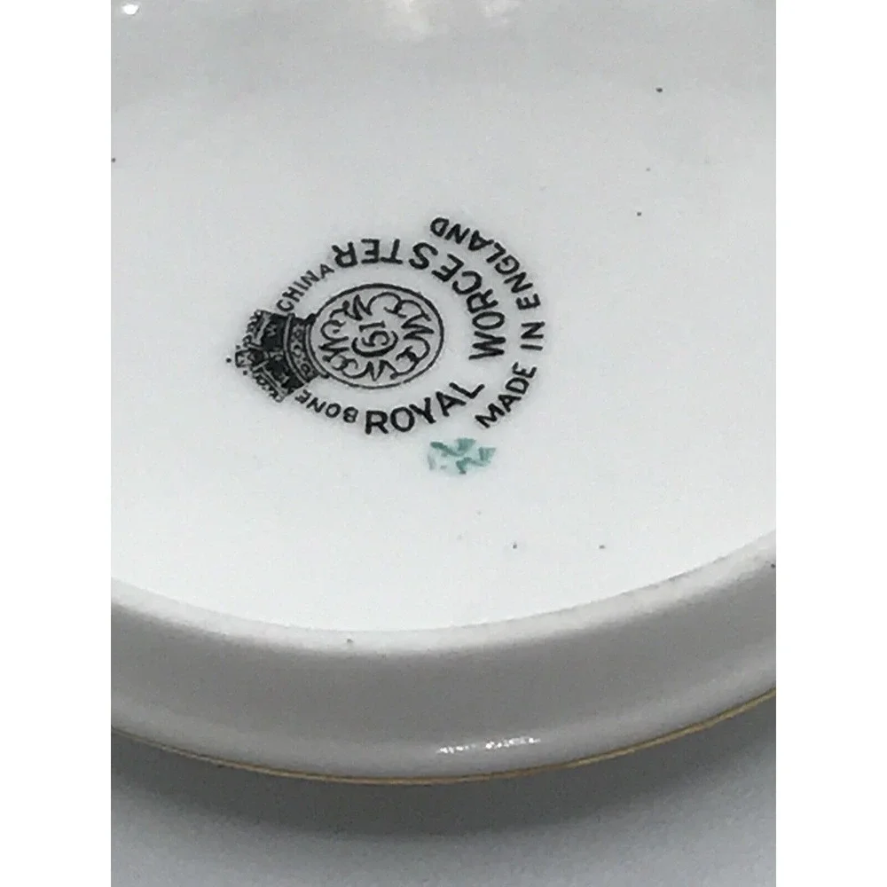 Royal Worcester if shipping